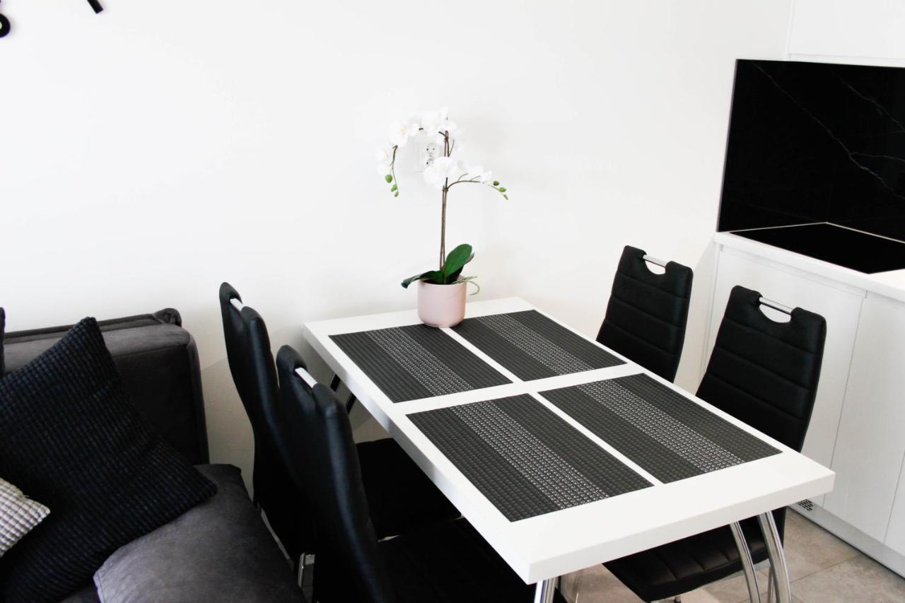 Apartament Wroclaw Centrum Galeria Magnolia 외부 사진